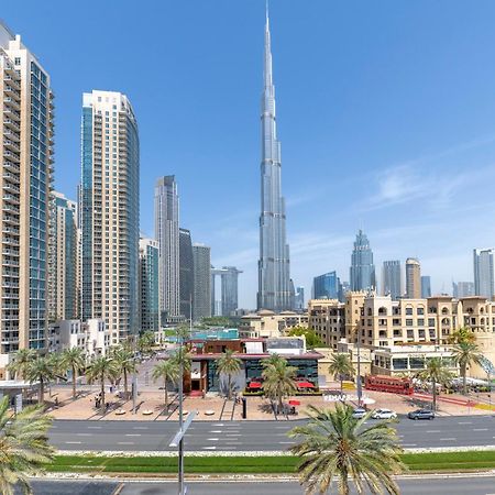 Ultra Luxury Downtown - Full Burj Khalifa View - 5 Min Walk To Dubai Mall! ภายนอก รูปภาพ