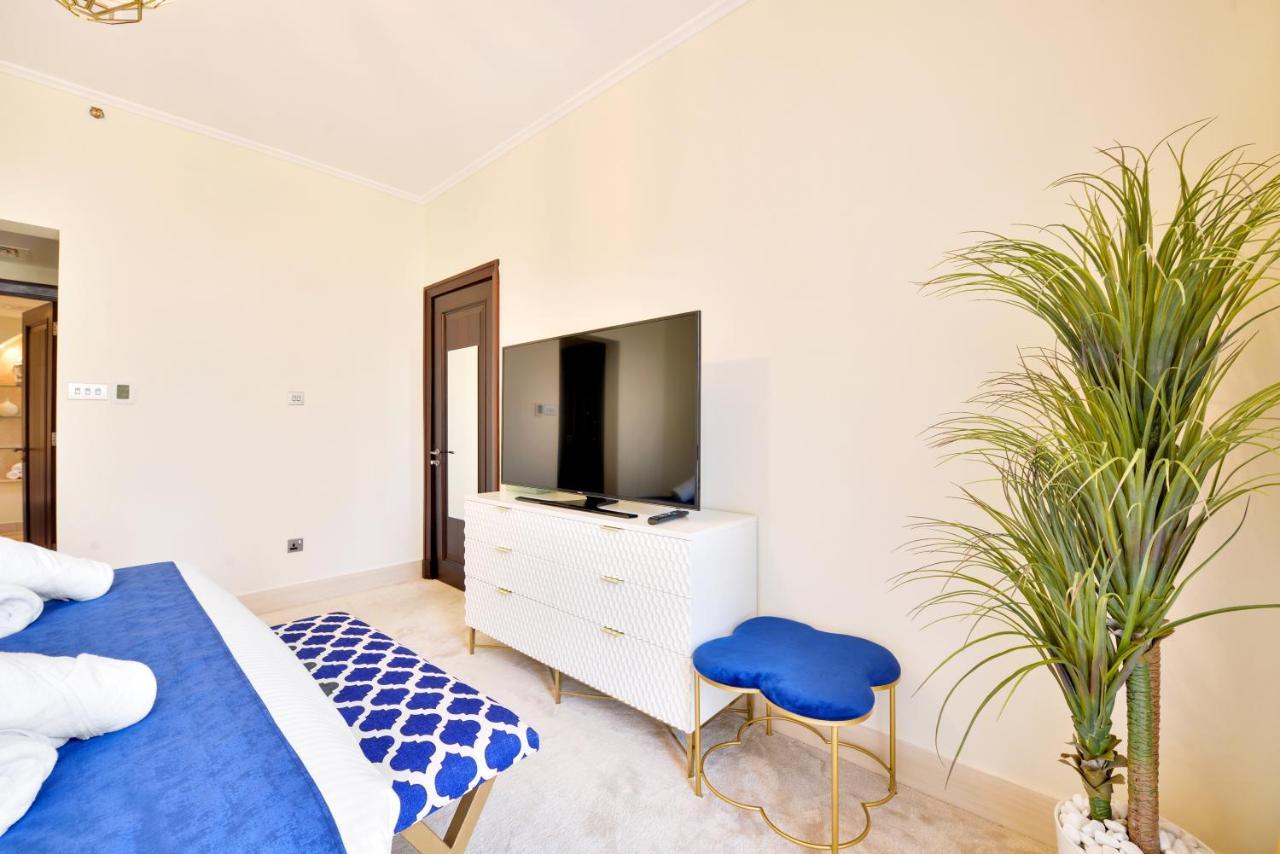 Ultra Luxury Downtown - Full Burj Khalifa View - 5 Min Walk To Dubai Mall! ภายนอก รูปภาพ