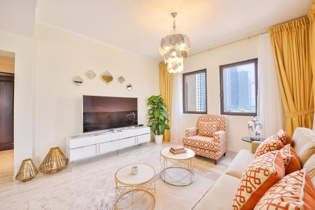 Ultra Luxury Downtown - Full Burj Khalifa View - 5 Min Walk To Dubai Mall! ภายนอก รูปภาพ