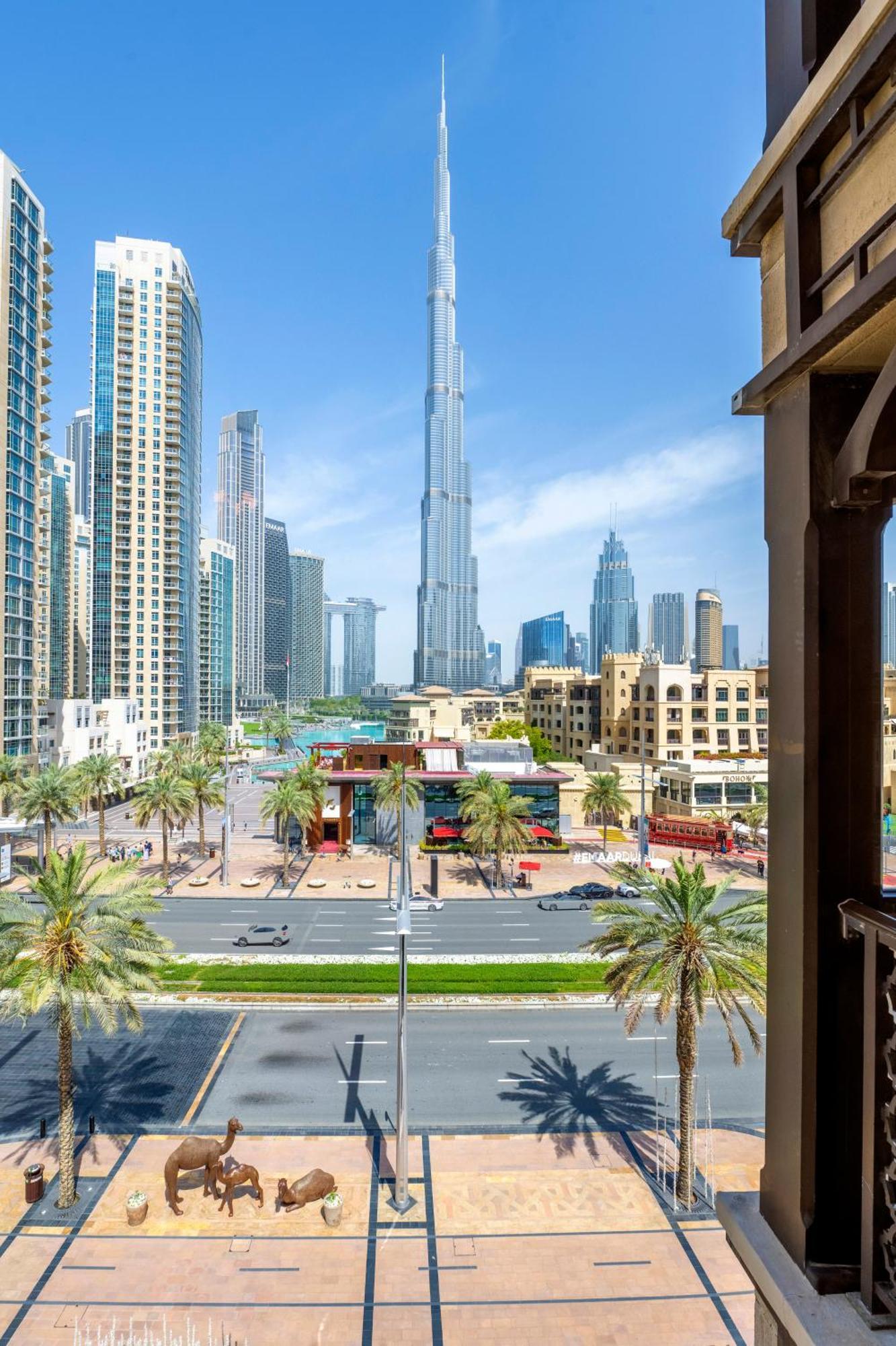 Ultra Luxury Downtown - Full Burj Khalifa View - 5 Min Walk To Dubai Mall! ภายนอก รูปภาพ